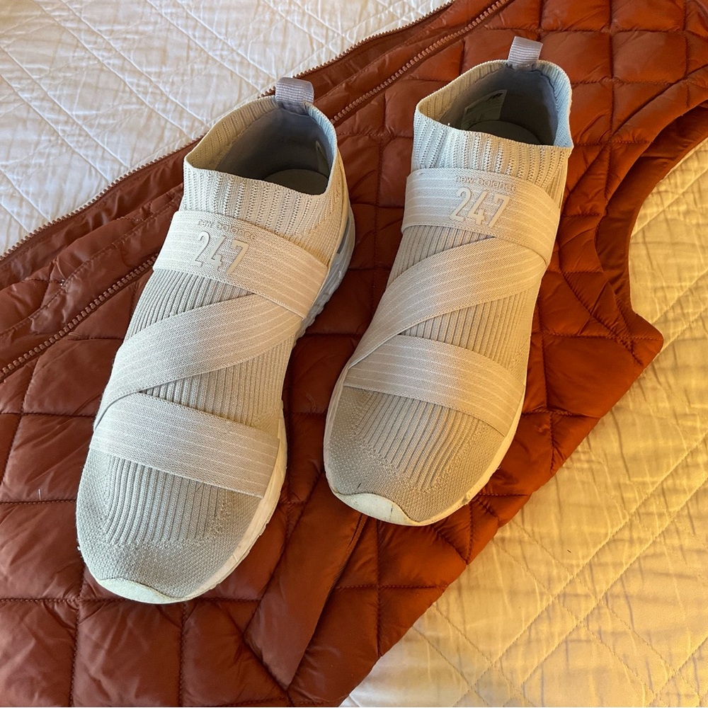 Women's Knit 247 New Balance Shoe